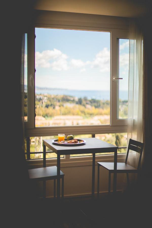 Modern Apartment With Stunning Views ماربيا المظهر الخارجي الصورة