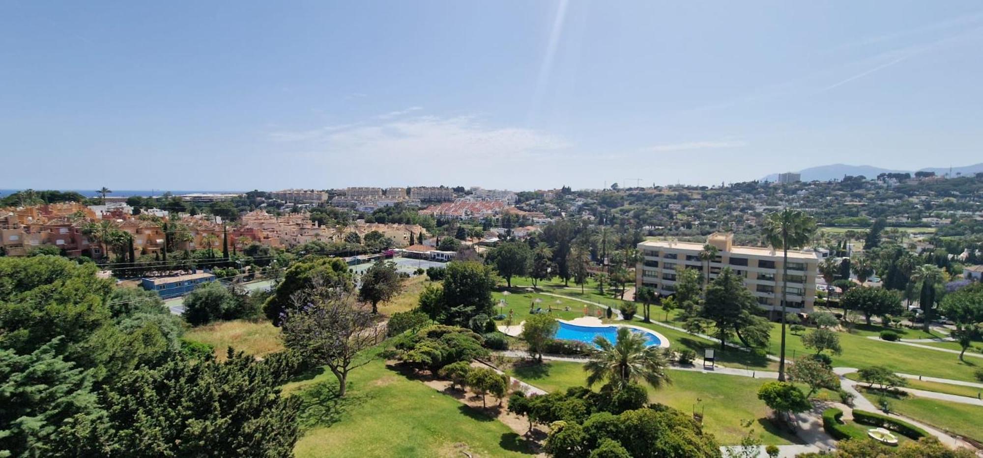 Modern Apartment With Stunning Views ماربيا المظهر الخارجي الصورة